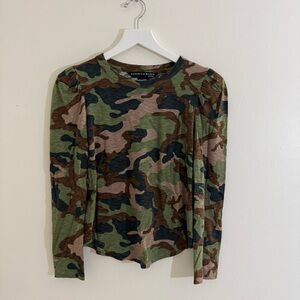 Veronica Beard Size X-S Porter Camouflage
 Top
